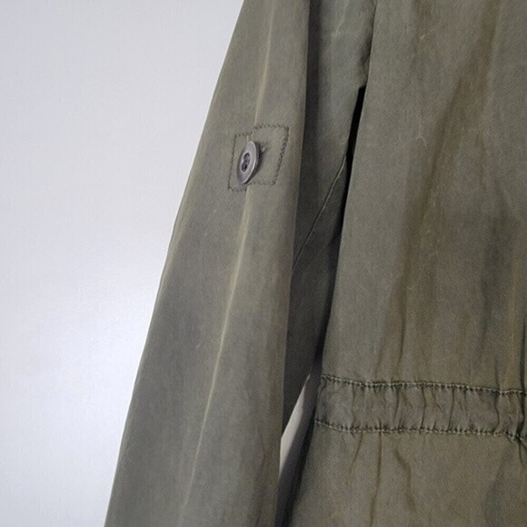 LEVI'S Hooded Roll-Tab Anorak Jacket Green Women's sz XSmall - Picture 9 of 15
